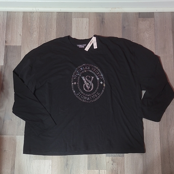 Victoria's Secret Tops - NWT Victoria's Secret Black Rhinestone 100% Cotton T-Shirt Size XL